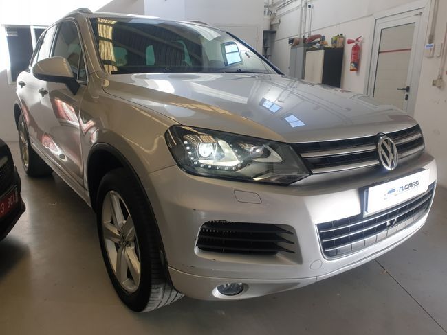 Foto del VOLKSWAGEN Touareg 3.0TDI V6 BMT Premium Tiptronic