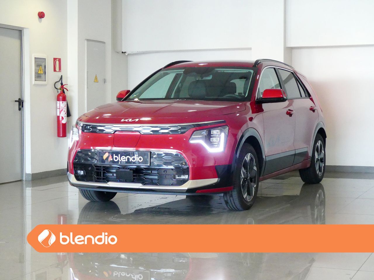 KIA Niro (BEV 65KWH 150KW E-NIRO WINTER EDITION 204 5P) en Cantabria