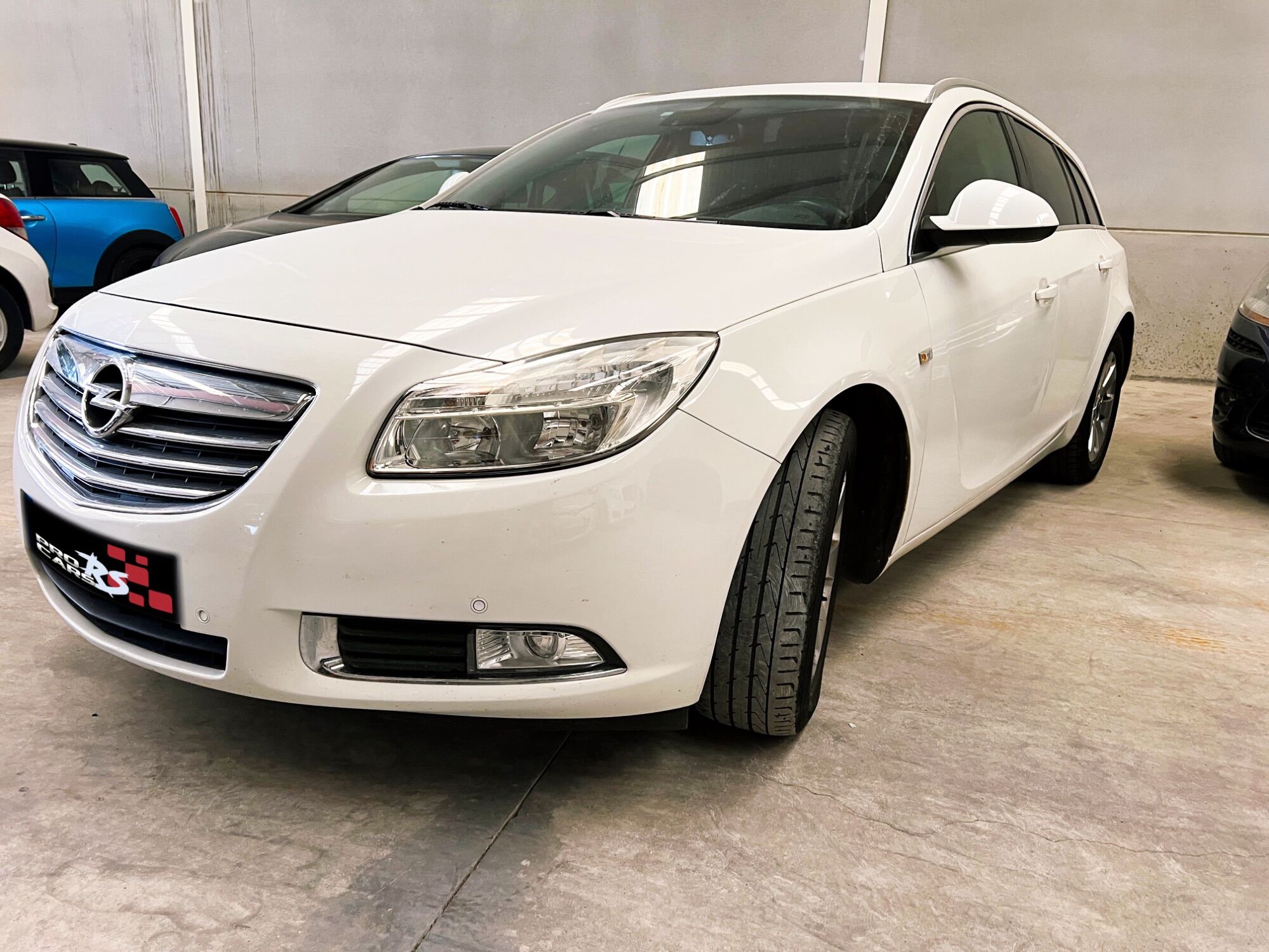 OPEL Insignia (2.0CDTI ecoF. S&S Business 140) en Valencia