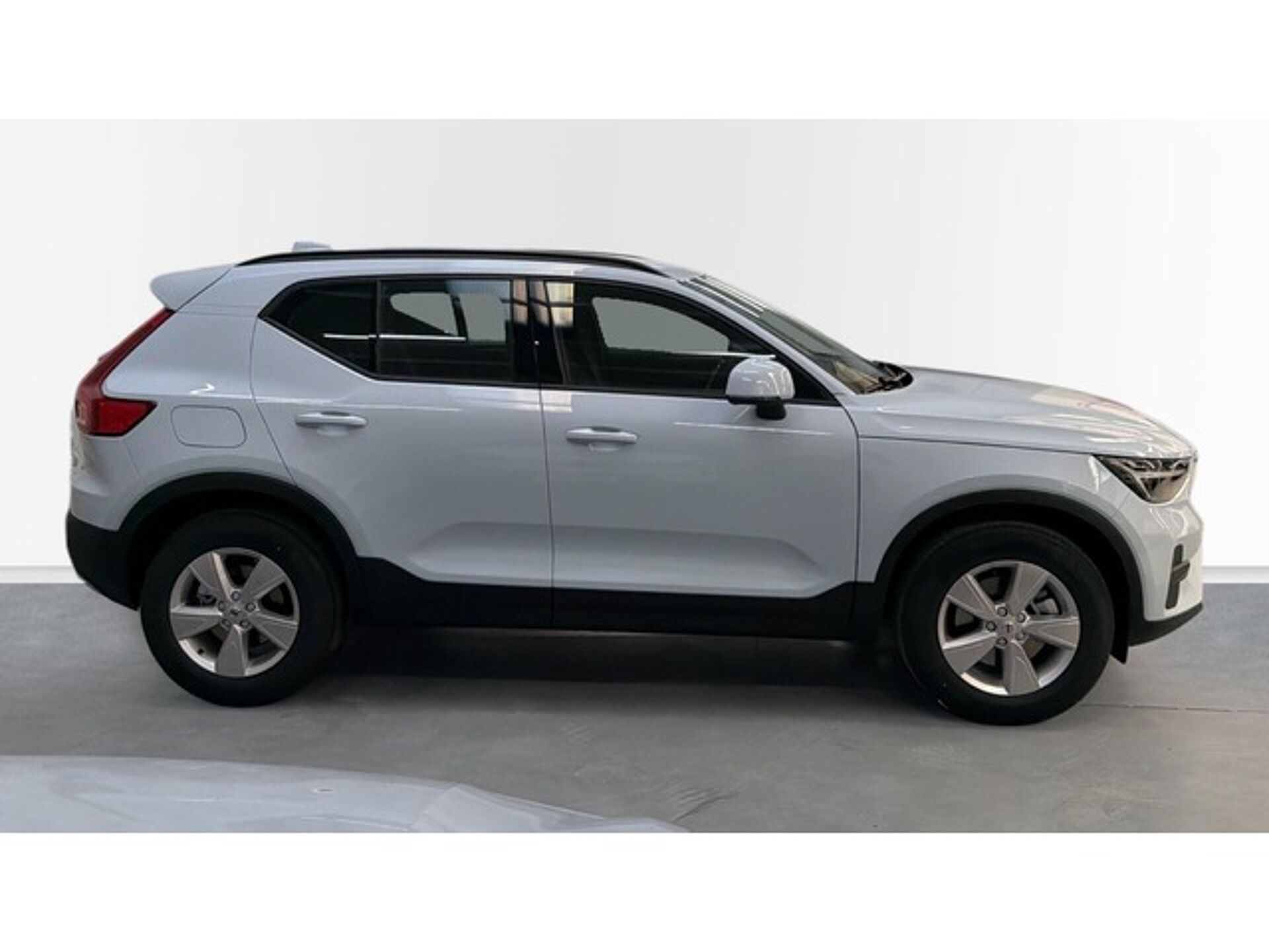 Imagen 3 de VOLVO XC40