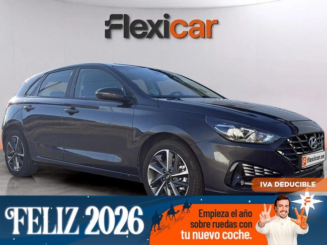 HYUNDAI i30 (1.5 DPI Klass SLX) en Cáceres