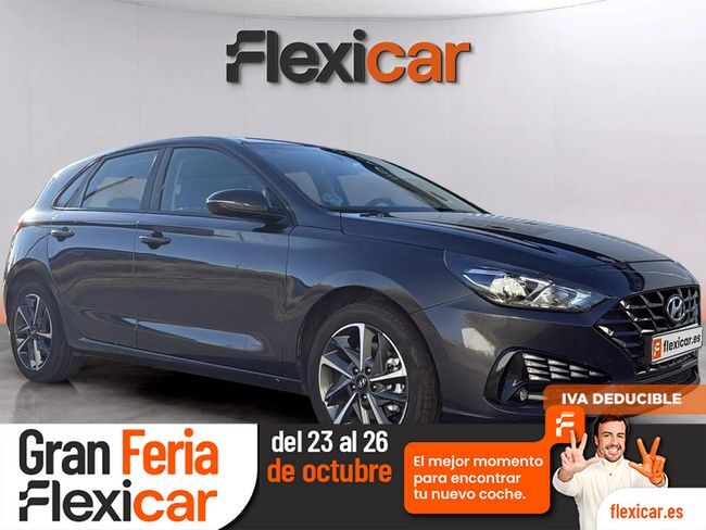 HYUNDAI i30 (1.5 DPI Klass SLX) en Cáceres