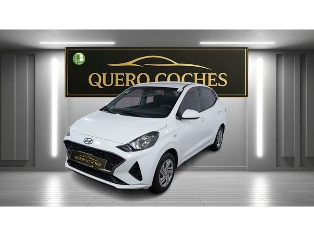 HYUNDAI i10 (1.0 Essence 49 kW (67 CV)) en Barcelona