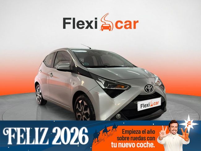 TOYOTA Aygo (1.0 70 x-play) en Cáceres