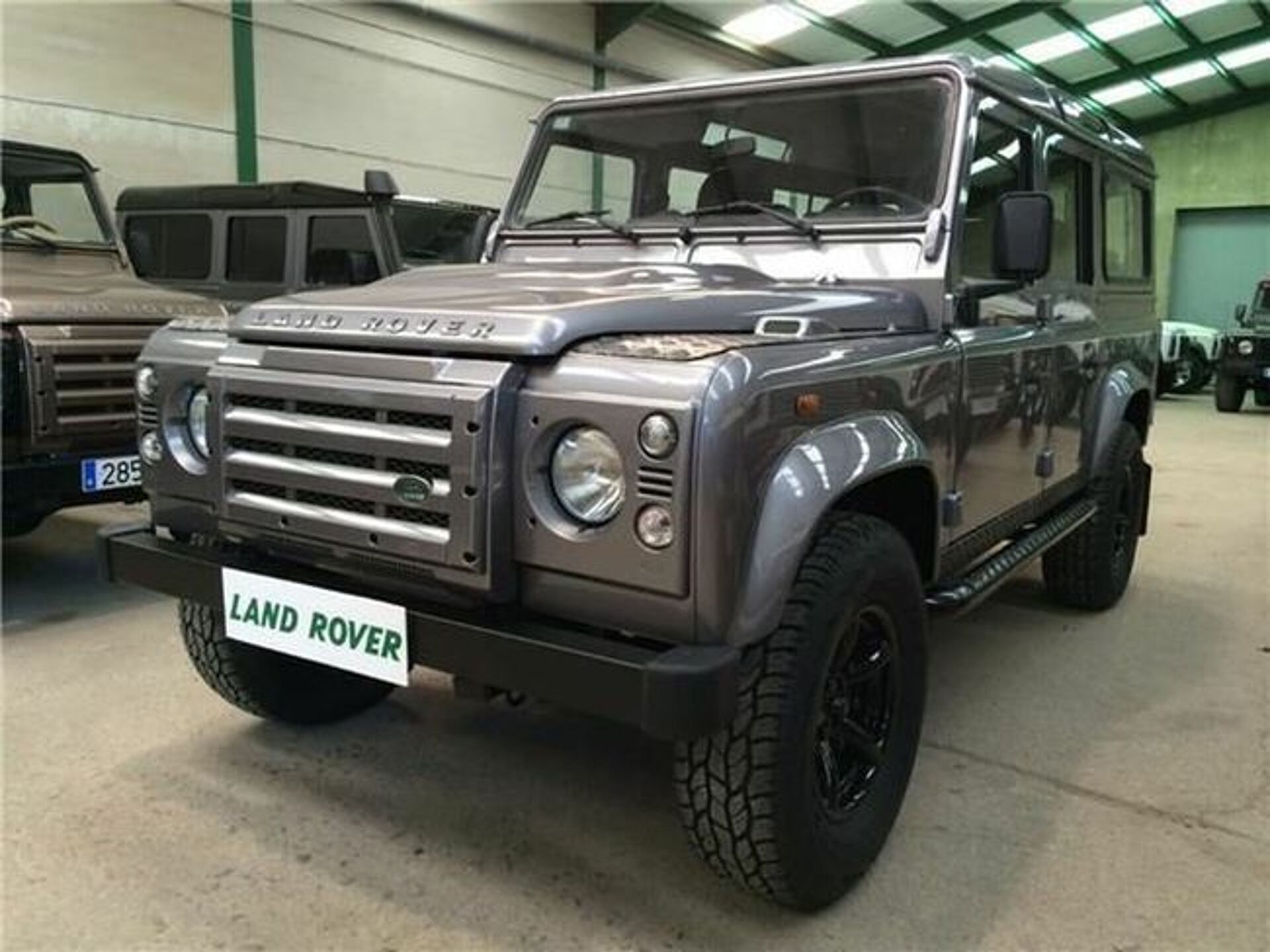 Imagen 3 de LAND ROVER Defender