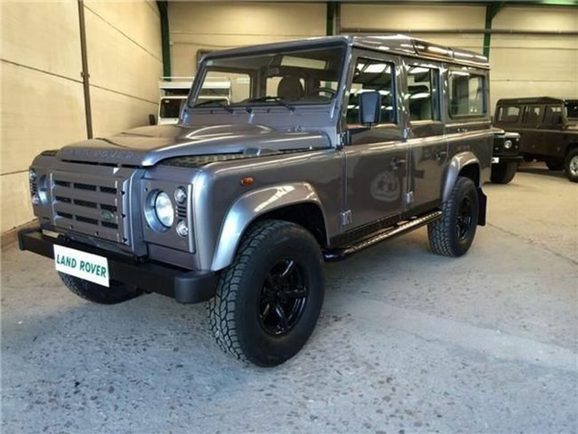 Imagen 2 de LAND ROVER Defender