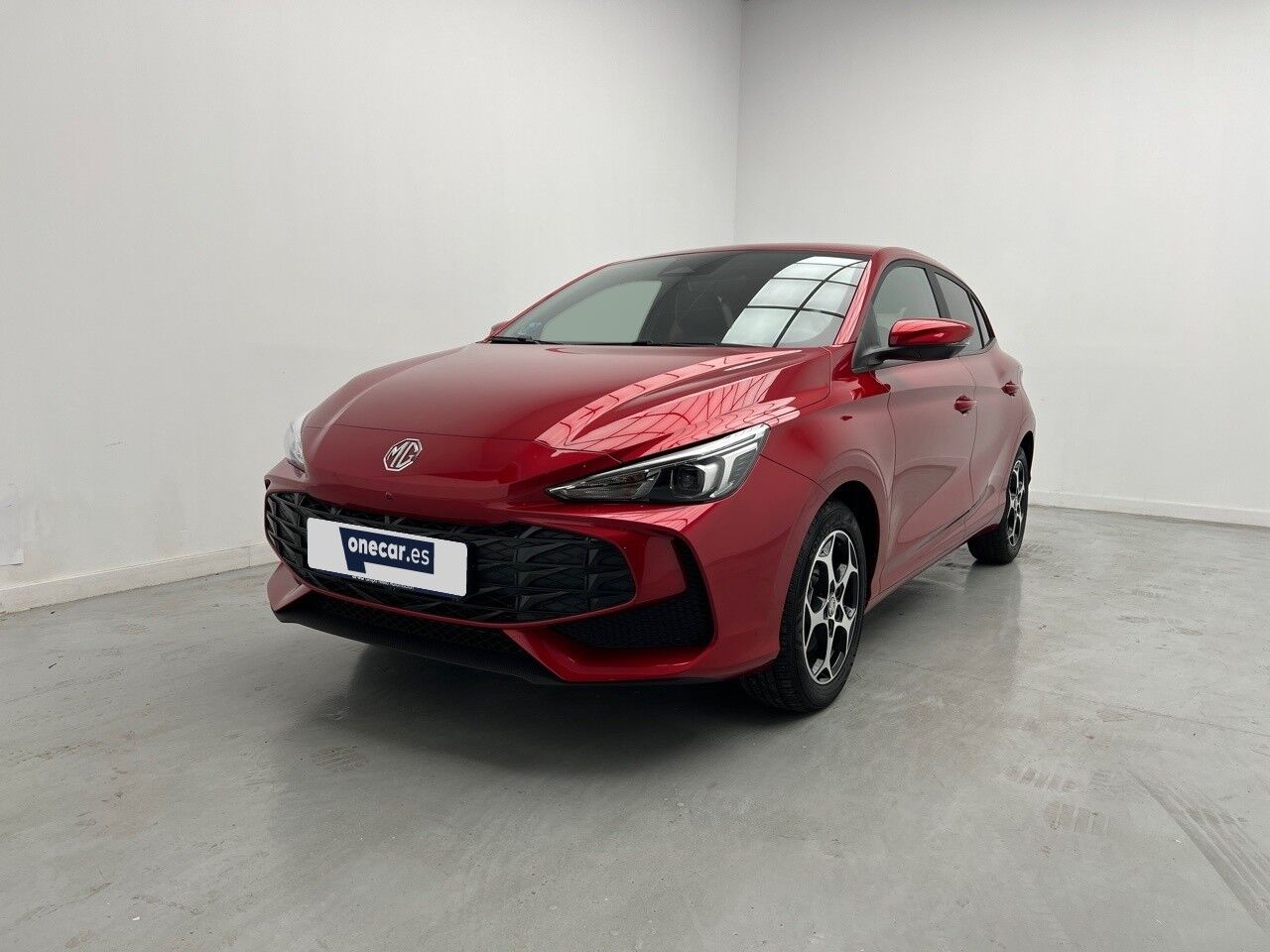 MG 3 (1.5 HEV LUXURY 195CV 5P) en Málaga