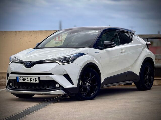 TOYOTA C-HR (1.8 125H Advance 90 kW (122 CV)) en Barcelona