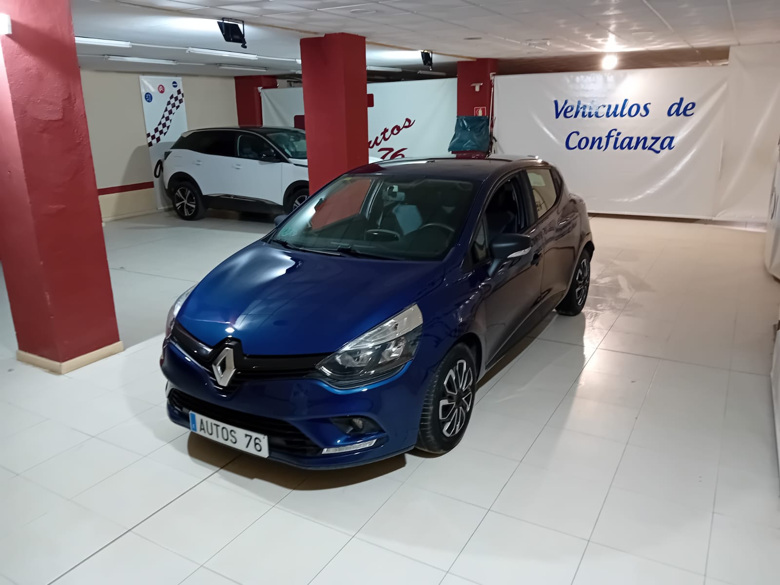 RENAULT Clio (1.5dCi Energy Business 55kW) en Badajoz