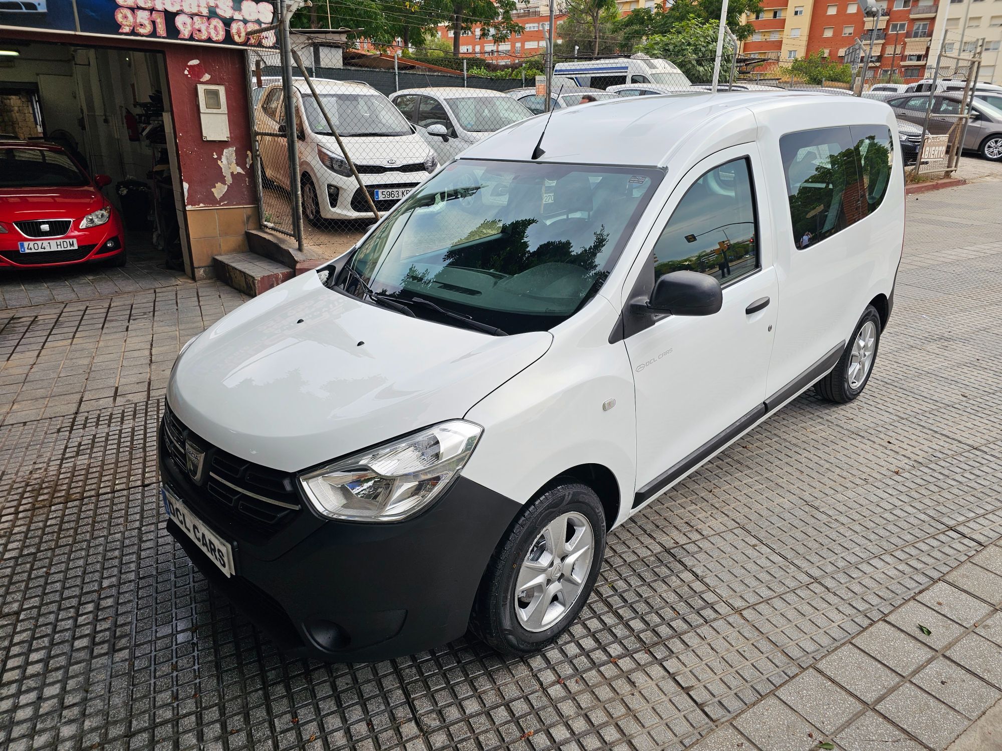 DACIA Dokker (1.5Blue dCi Essential 70kW) en Málaga