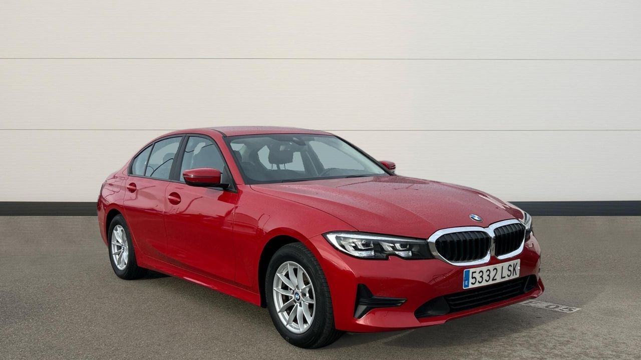 BMW Serie 3 (2.0 320D SEDAN AUTO 190 4P) en Madrid