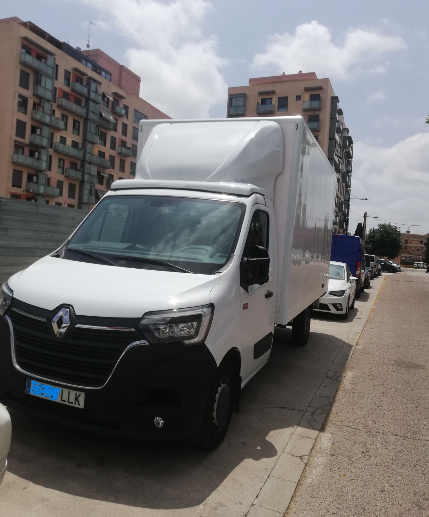Foto del RENAULT Master Ch.Cb. Energy Blue dCi L2 3500 P RG 120kW