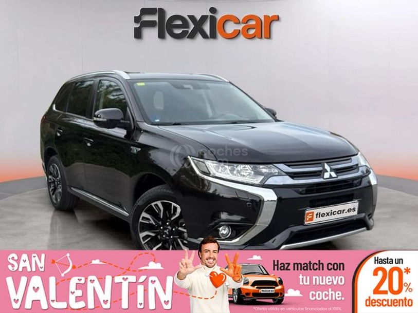 Foto del MITSUBISHI Outlander PHEV Kaiteki 4WD