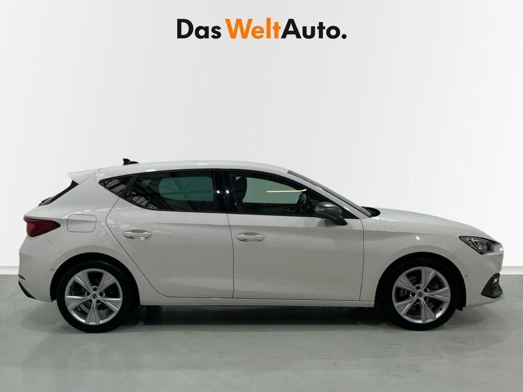 Foto del SEAT León 1.5 eTSI S&S FR DSG-7 150