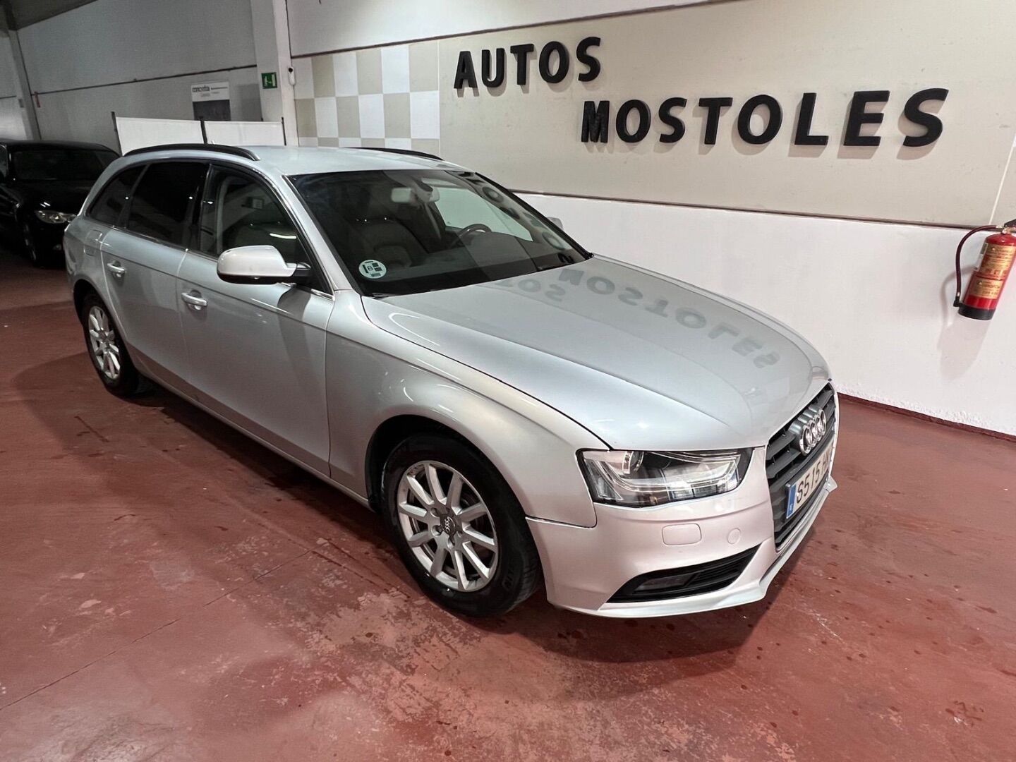 AUDI A4 (2.0TDI DPF 143) en Madrid