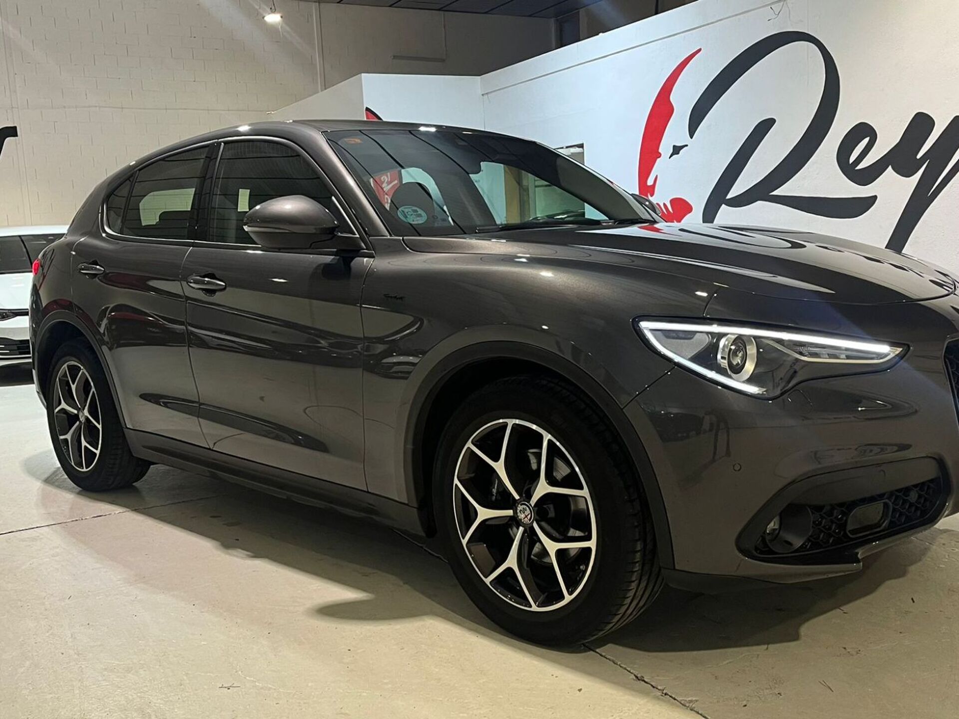 Imagen 1 de ALFA ROMEO Stelvio
