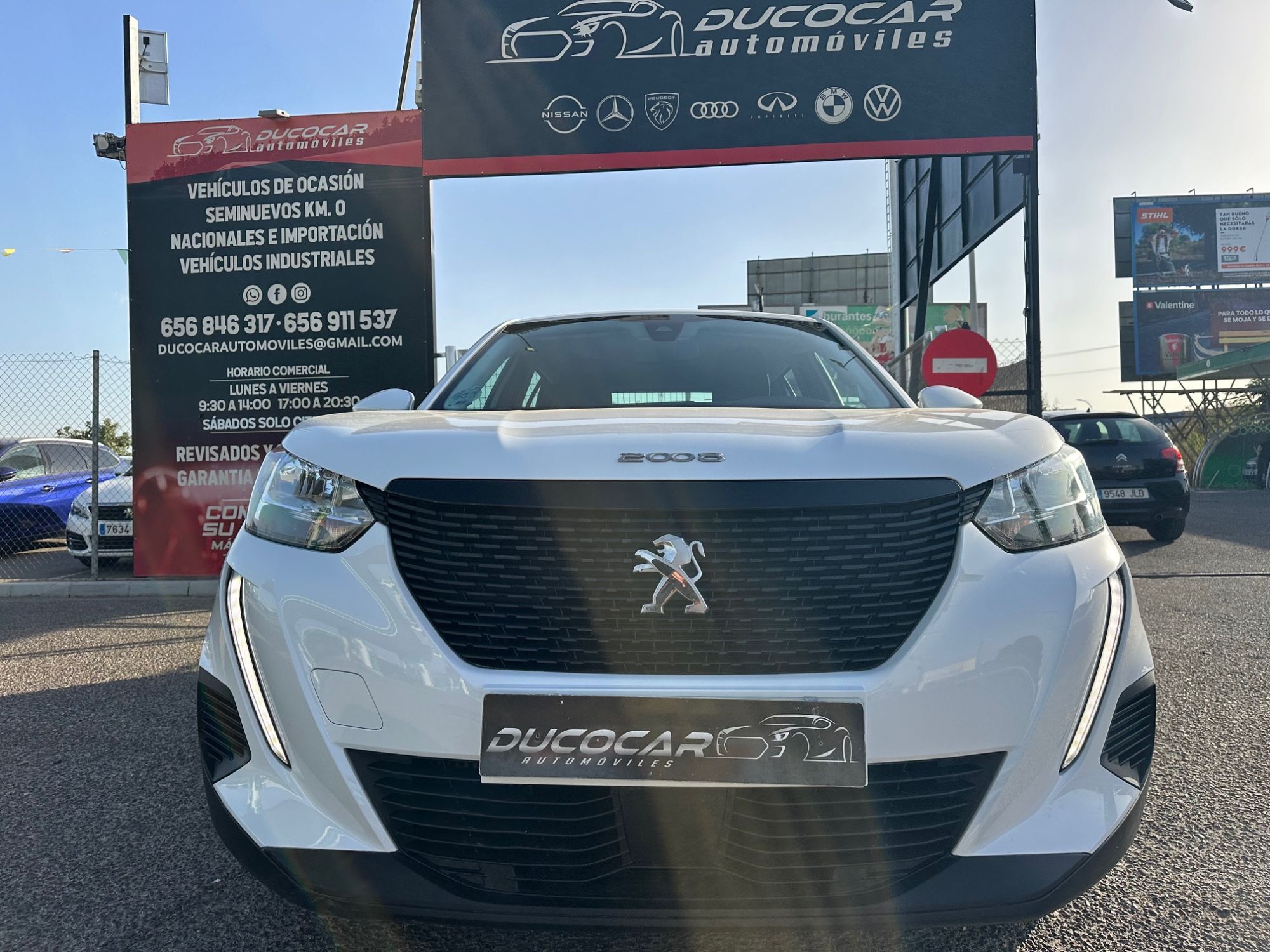 PEUGEOT 2008 (1.5BlueHDi S&S Active Pack 110) en Sevilla