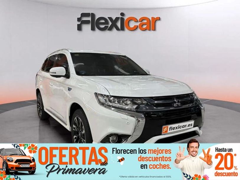 Foto del MITSUBISHI Outlander PHEV Kaiteki 4WD