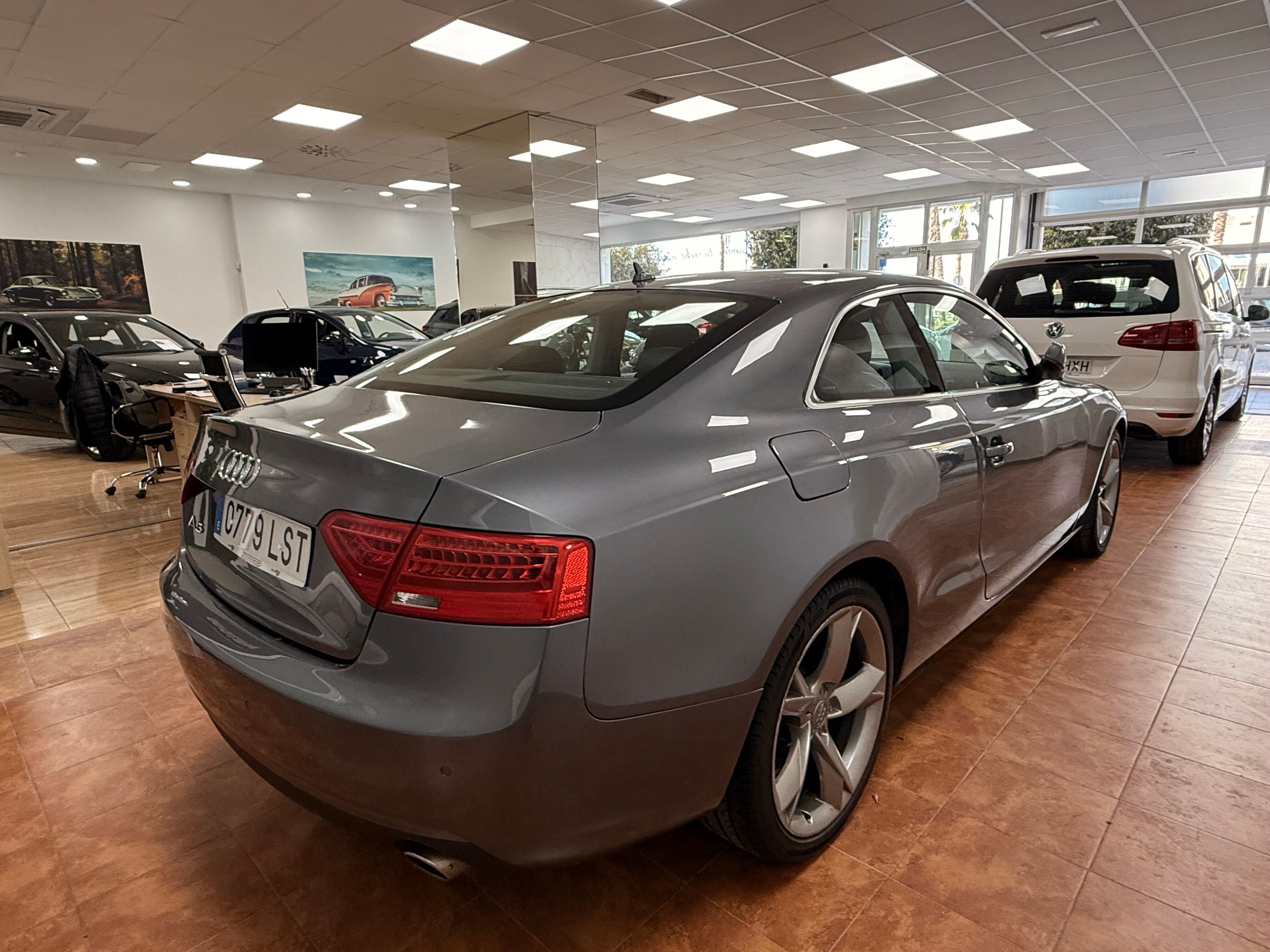 Foto del AUDI A5 Coupé 3.0TDI Multitronic 204