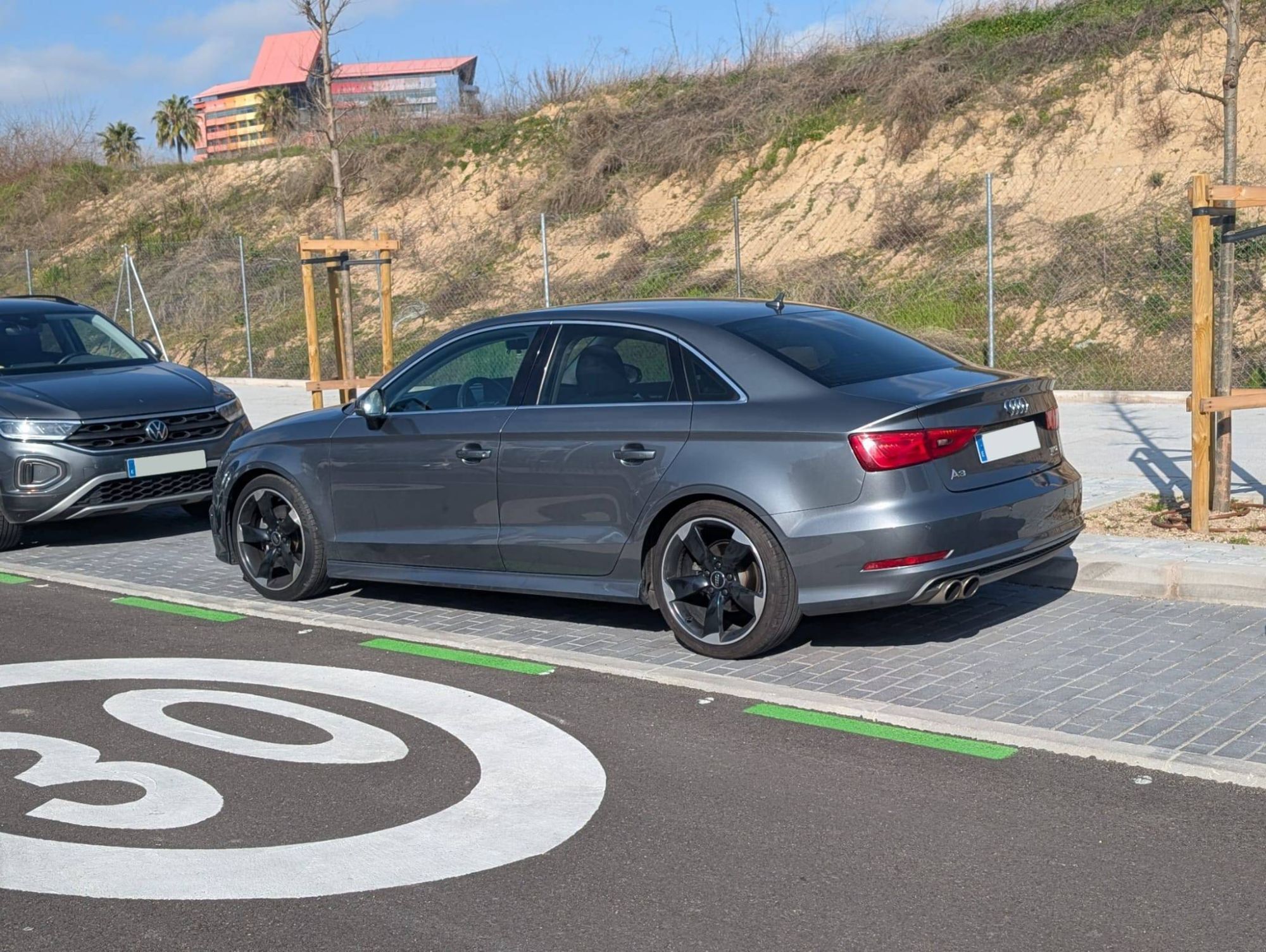 Foto del AUDI A3 Sedán 1.8 TFSI S line edition Q. S-T