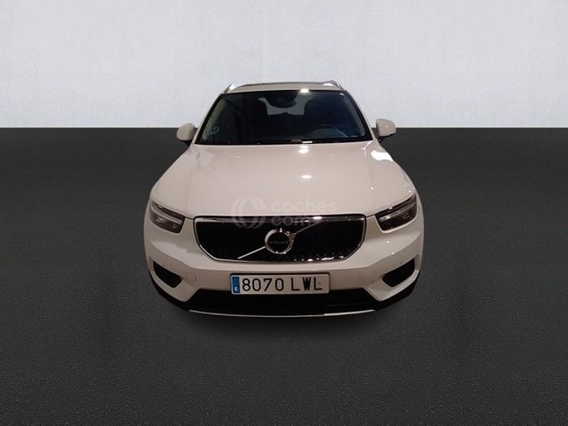Foto del VOLVO XC40 T2 Momentum Pro Aut.