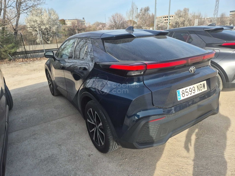 Foto del TOYOTA C-HR 200H Advance