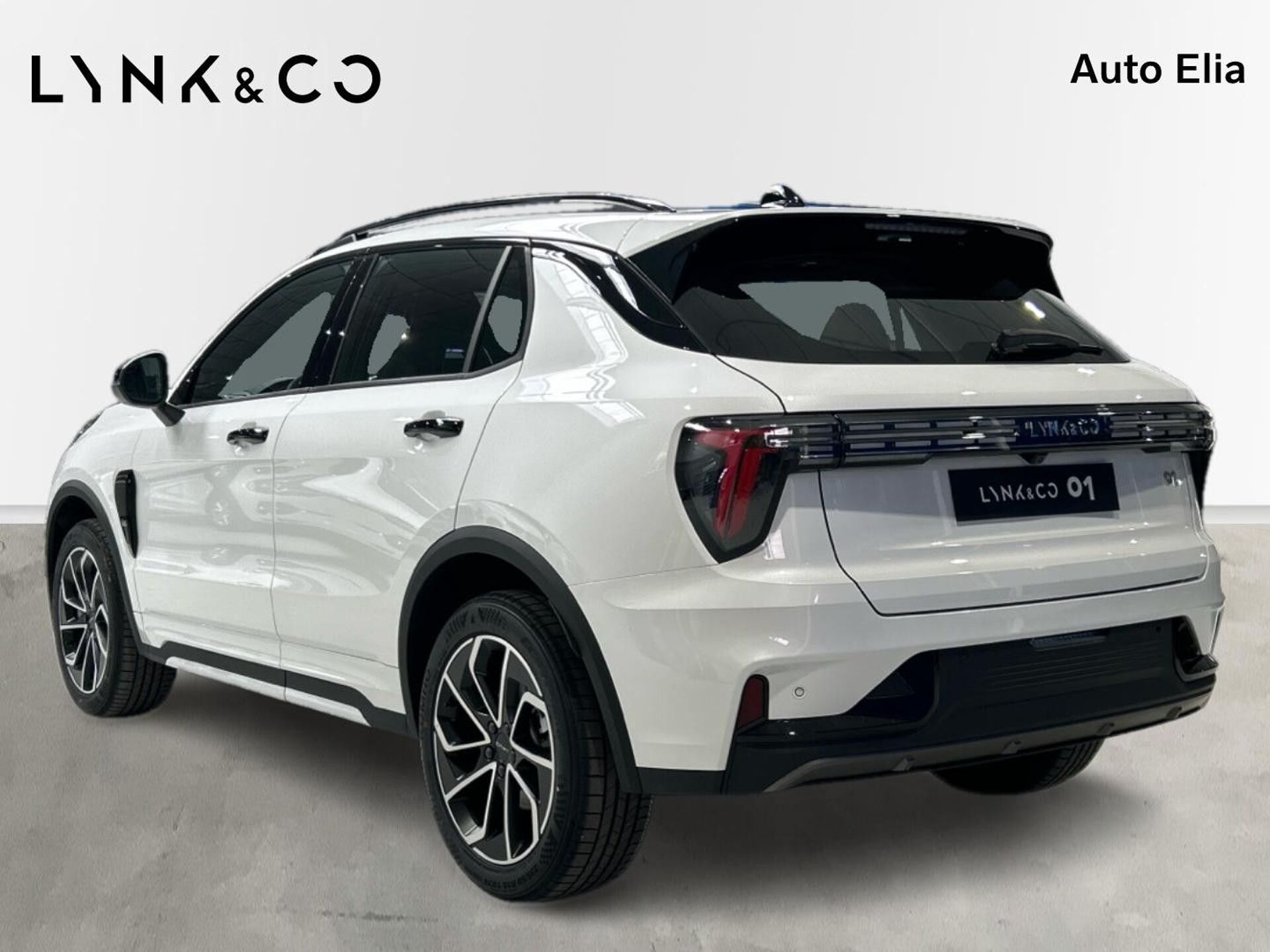 Imagen 2 de LYNK & CO 01