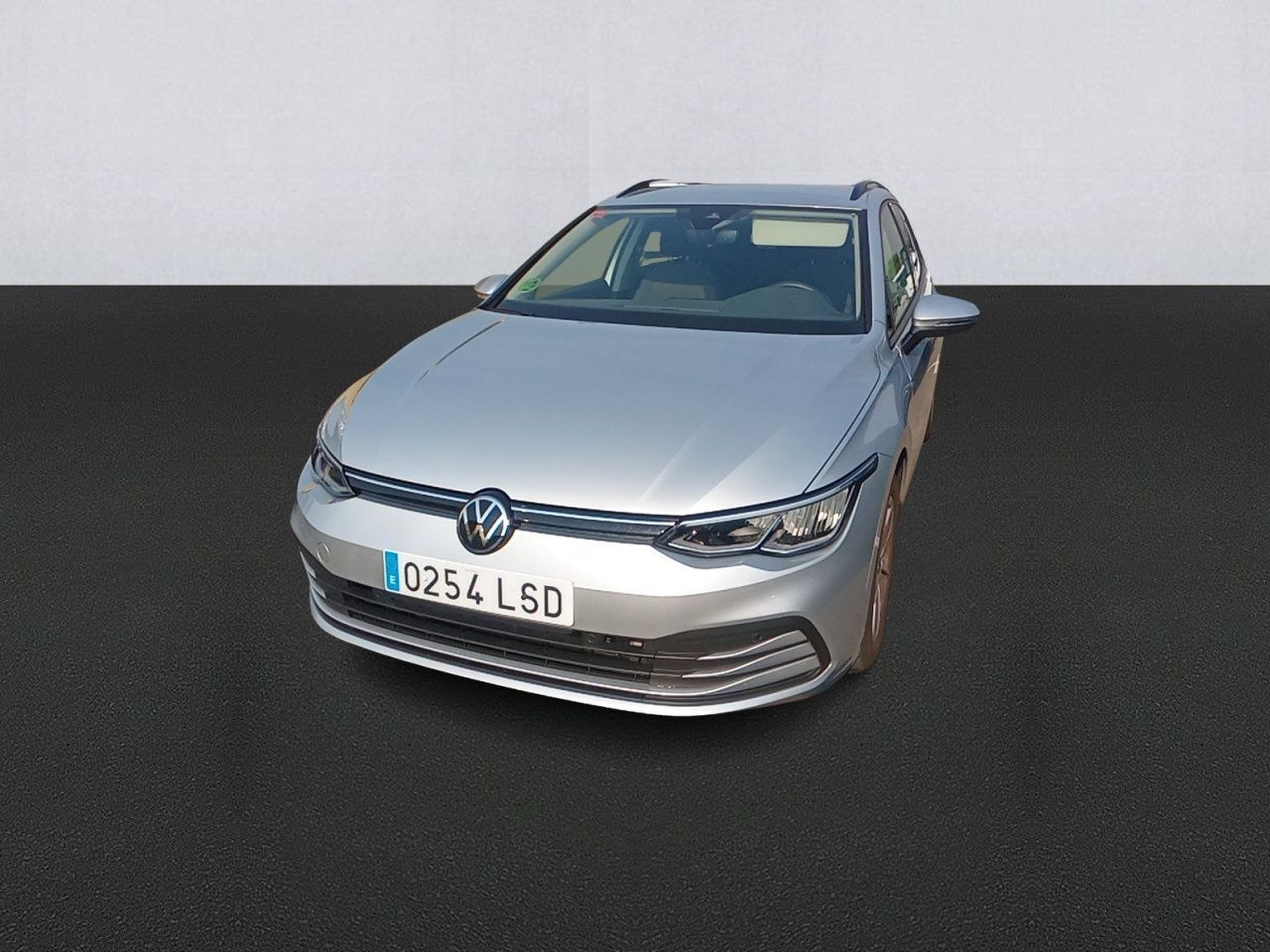 VOLKSWAGEN Golf (Life 1.0 TSI 81 kW (110 CV)) en Madrid