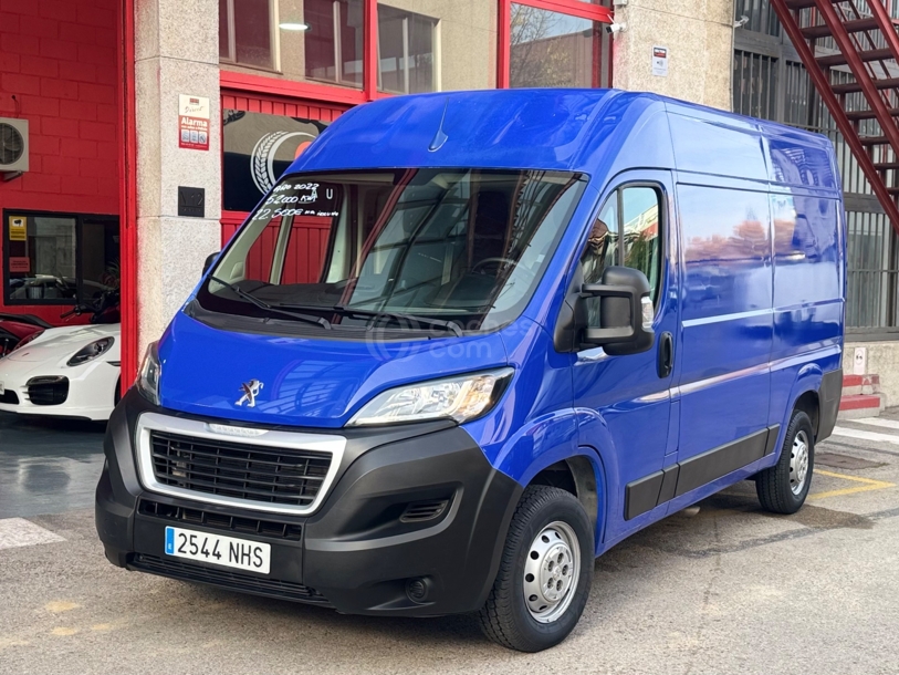 Foto del PEUGEOT Boxer Furgón 2.2BlueHDI 335 L2H2 S&S 140