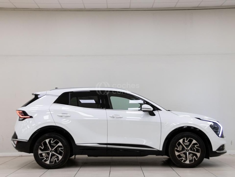 Foto del KIA Sportage 1.6 T-GDi MHEV Drive 150