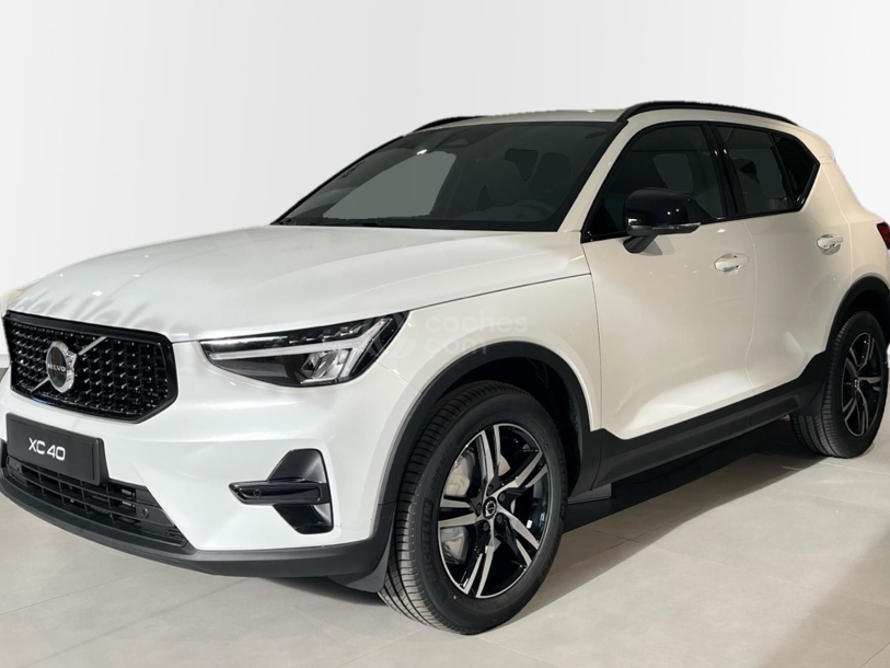 Foto del VOLVO XC40 B3 Plus Aut.