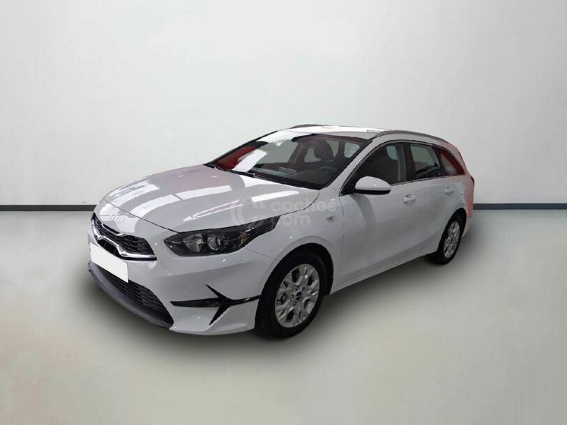 Foto del KIA Ceed Tourer 1.0 MHEV Drive DCT 100