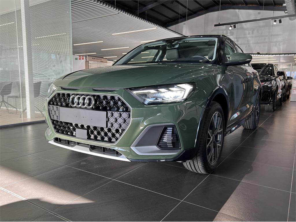 AUDI A1 (allstreet Adrenalin 30 TFSI 85kW S tron) en Barcelona