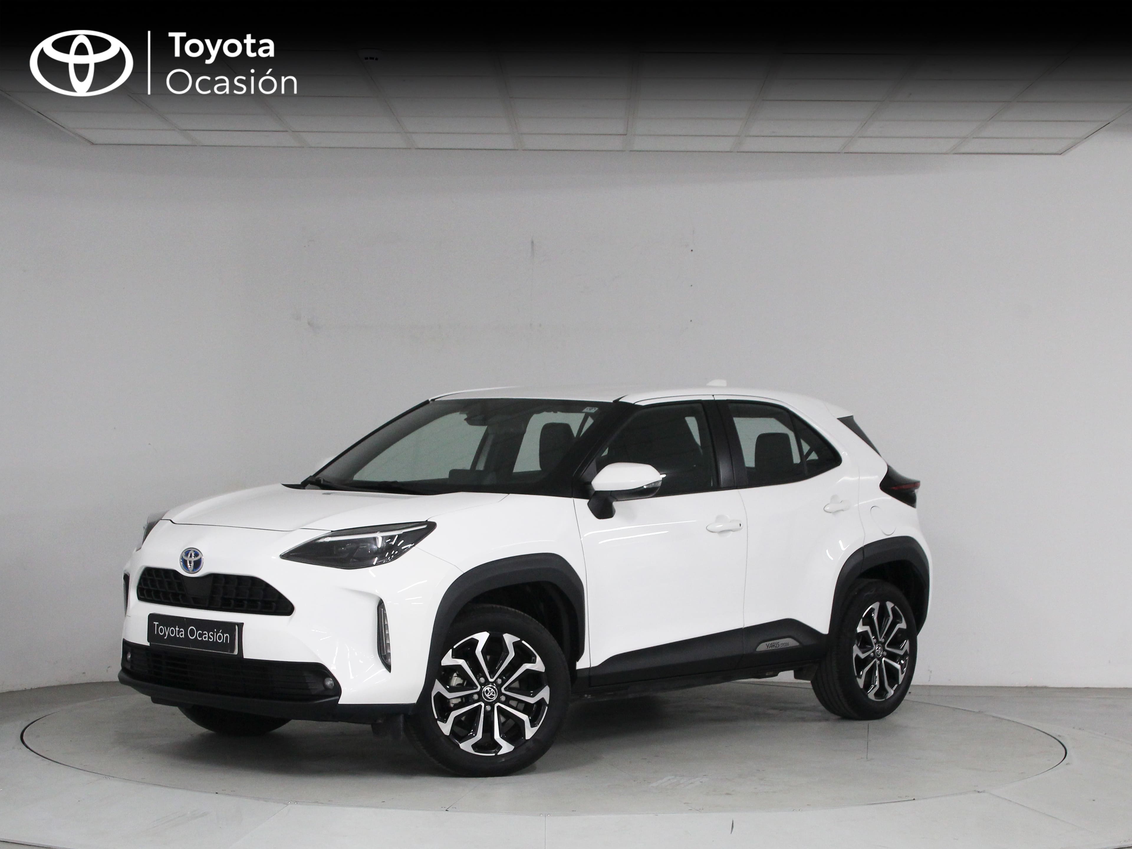 TOYOTA Yaris Cross (1.5 120H Active Tech) en Barcelona