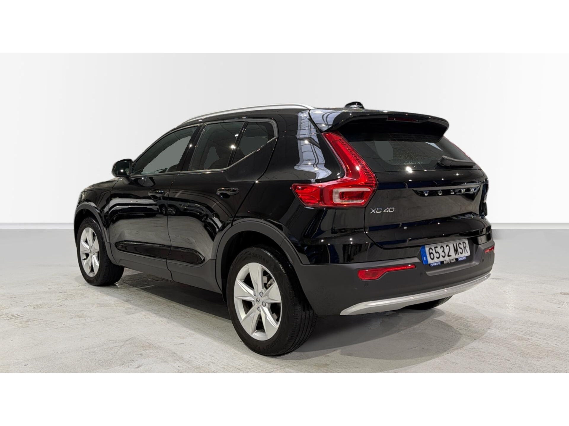 Imagen 2 de VOLVO XC40