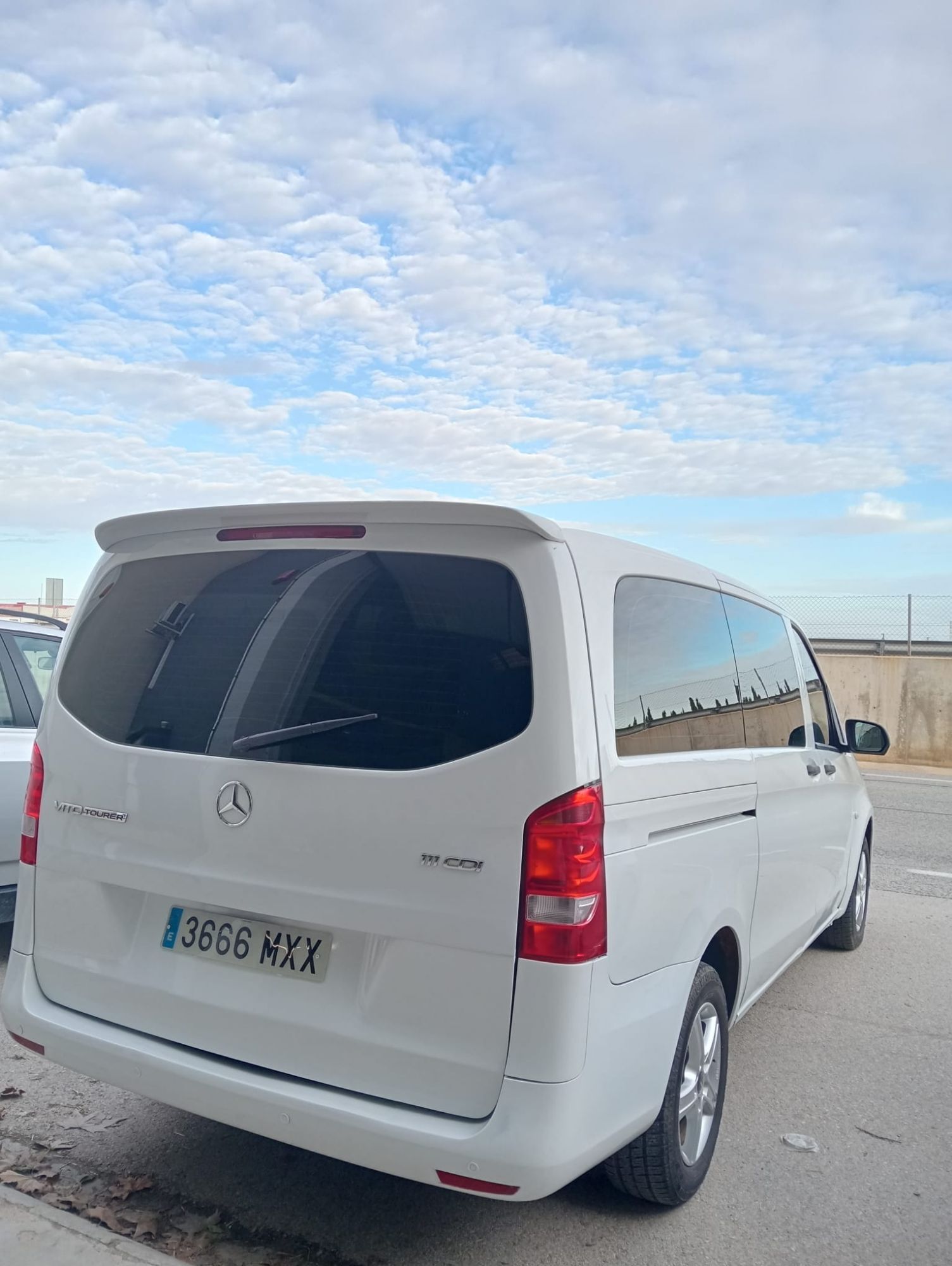 Foto del MERCEDES Vito Tourer 111 CDI Base Larga