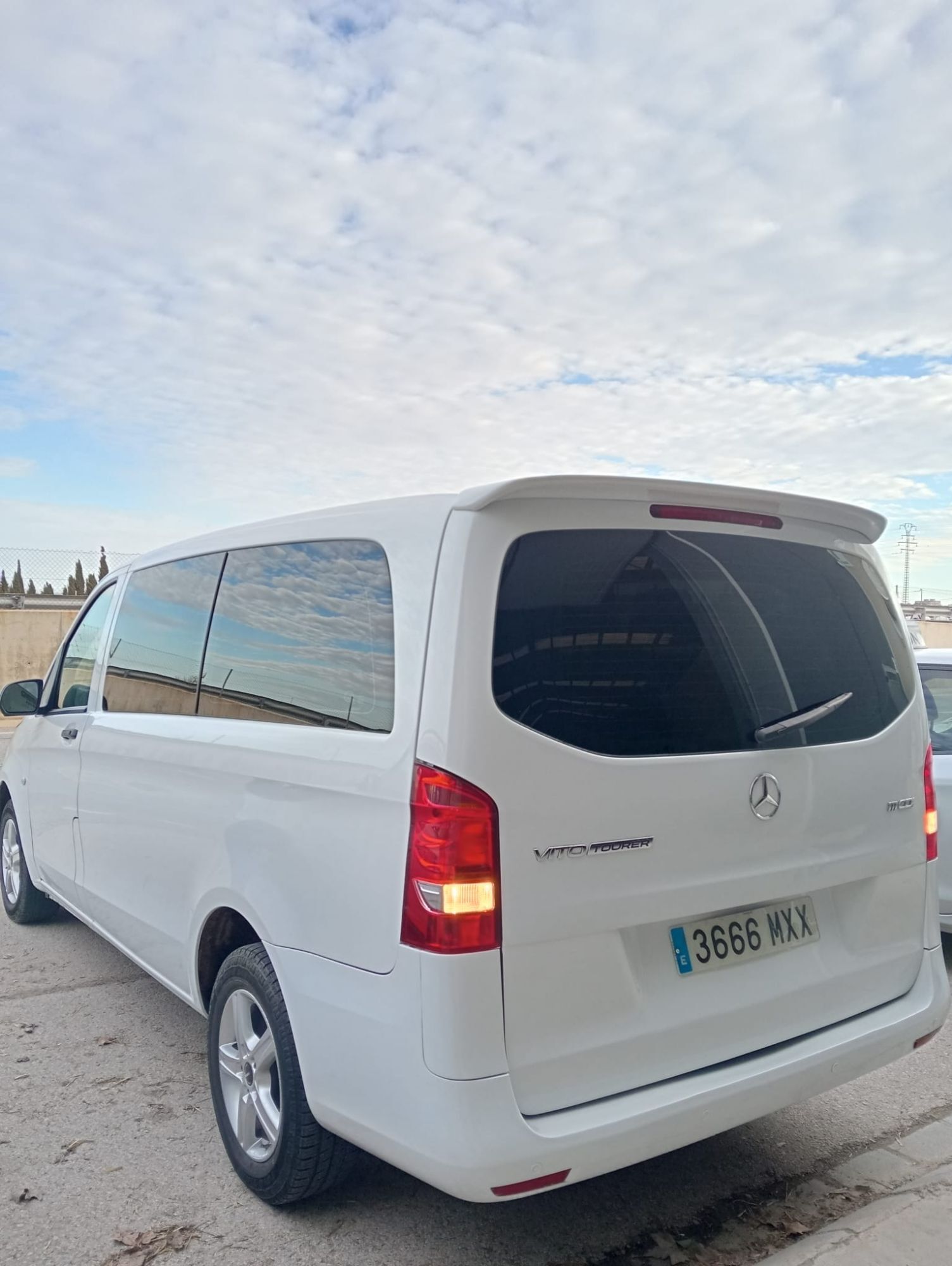 Foto del MERCEDES Vito Tourer 111 CDI Base Larga