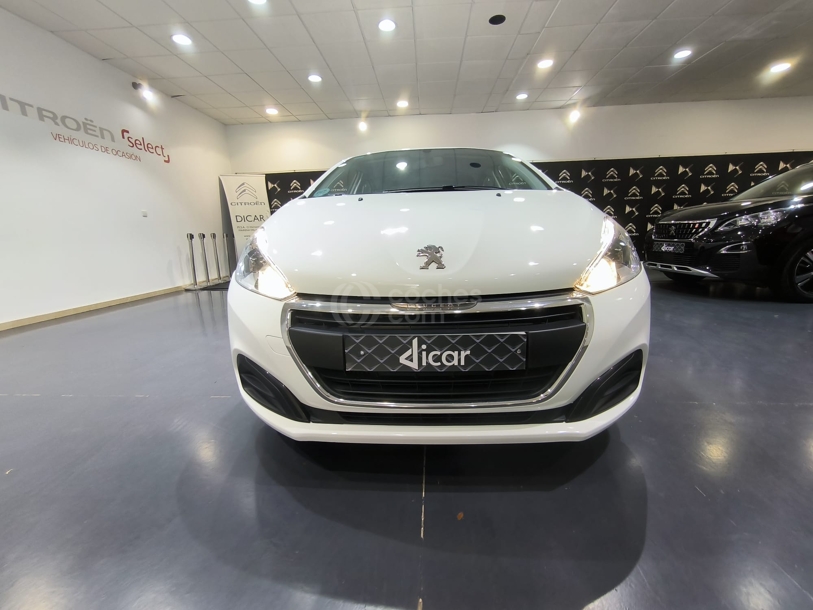 Foto del PEUGEOT 208 1.2 PureTech Allure 82