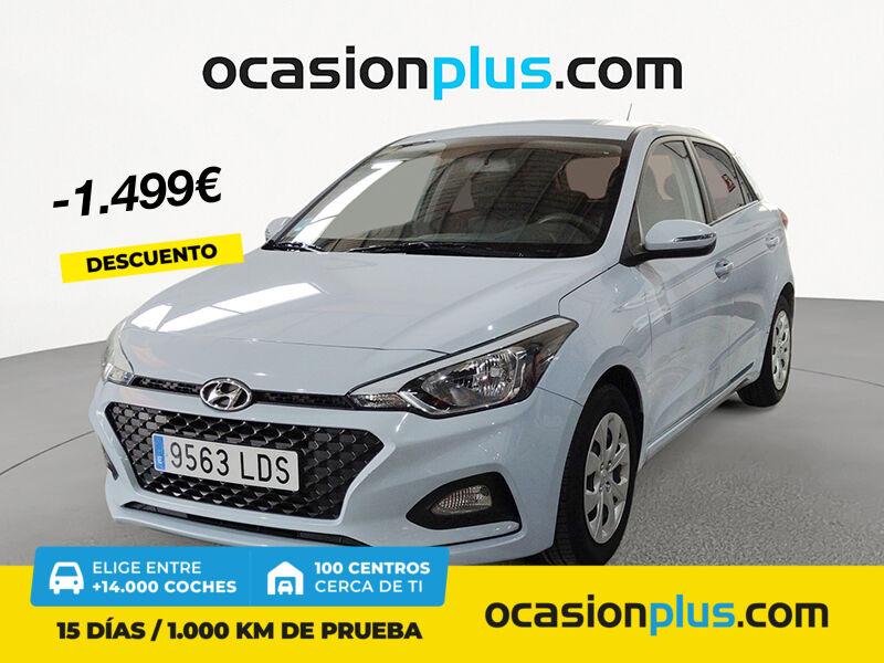 HYUNDAI i20 (1.2 MPI Essence 55 kW (75 CV)) en Madrid