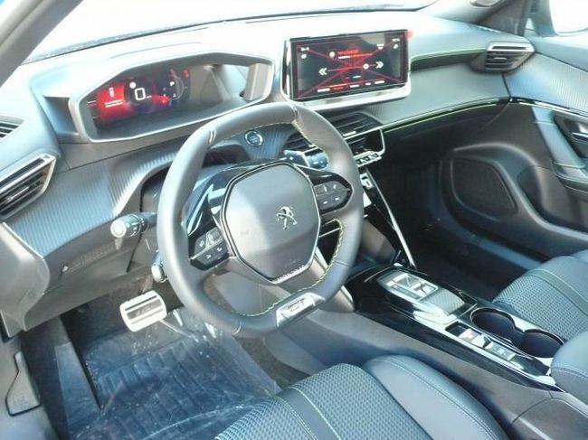 Foto del PEUGEOT 2008 1.5BlueHDi S&S GT EAT8 130