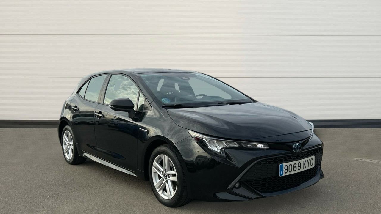 TOYOTA Corolla (1.8 HYBRID AUTO ACTIVE E-CVT 122 5P) en Madrid