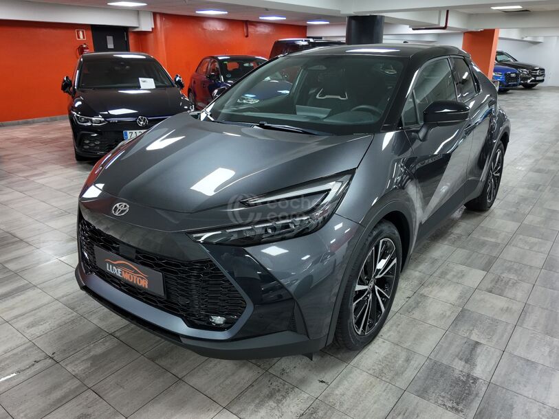 Foto del TOYOTA C-HR 140H Active