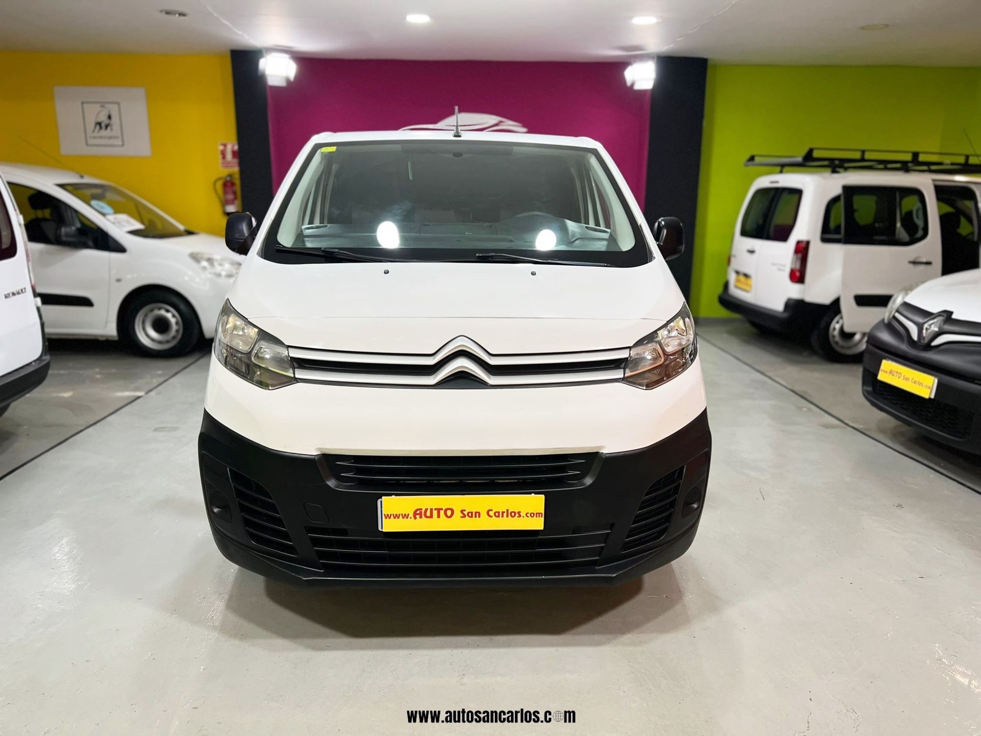 Foto del CITROEN Jumpy Fg. BlueHDI Talla M Confort 95