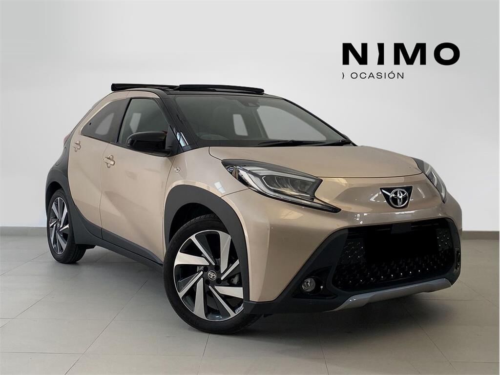 TOYOTA Aygo X Cross (1.0 VVT-I 72CV Chic) en Huelva