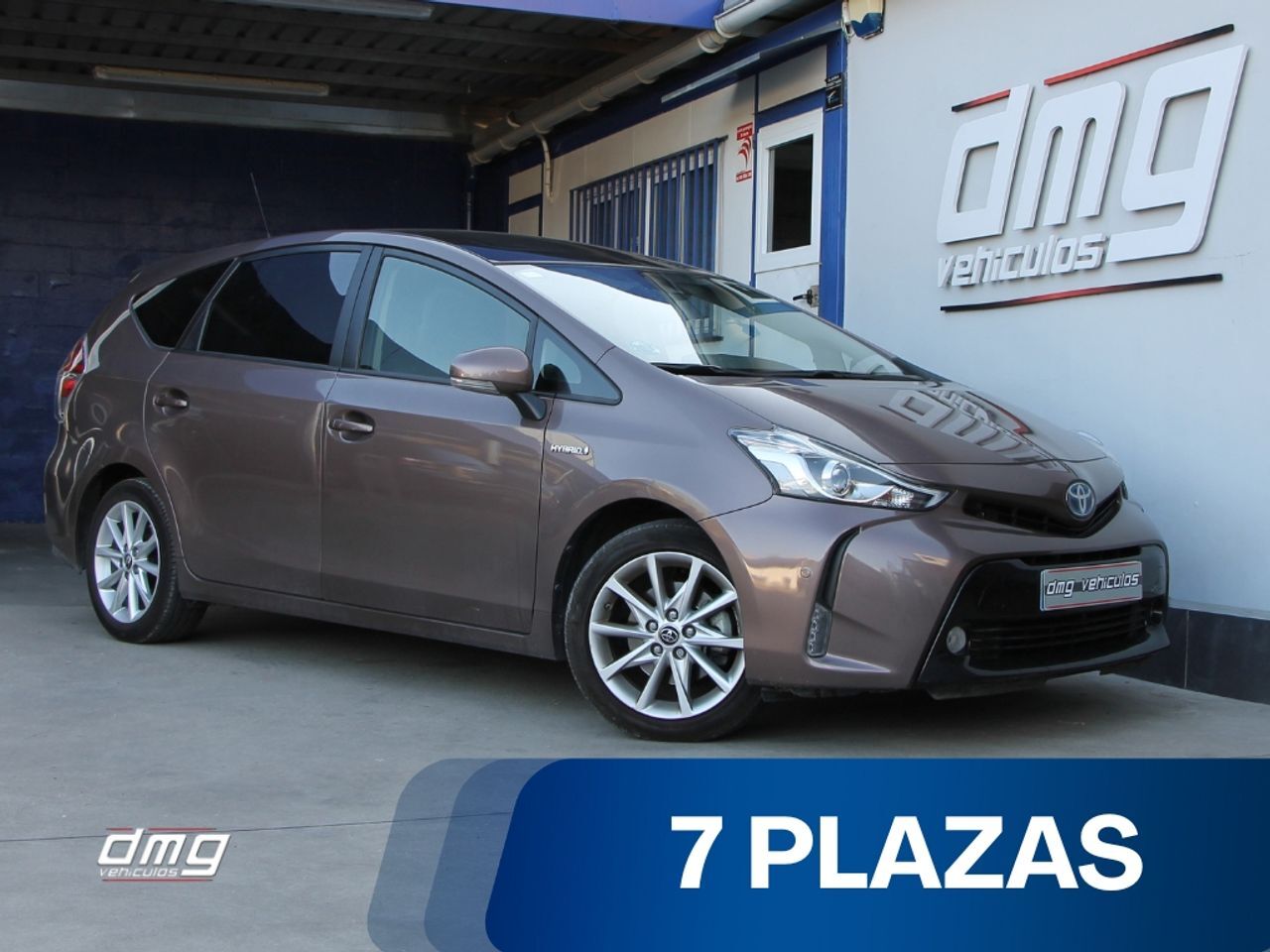 TOYOTA Prius (Executive 136Cv 7 plazas) en Barcelona