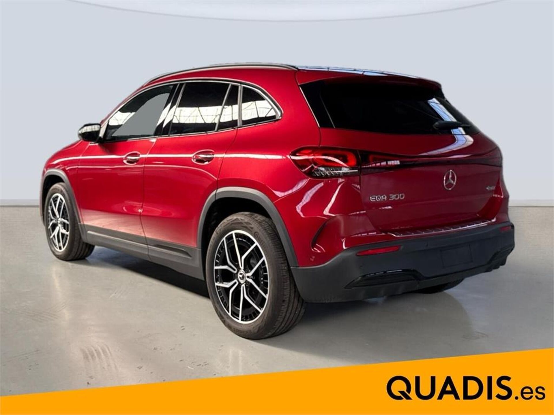 Imagen 2 de MERCEDES EQA
