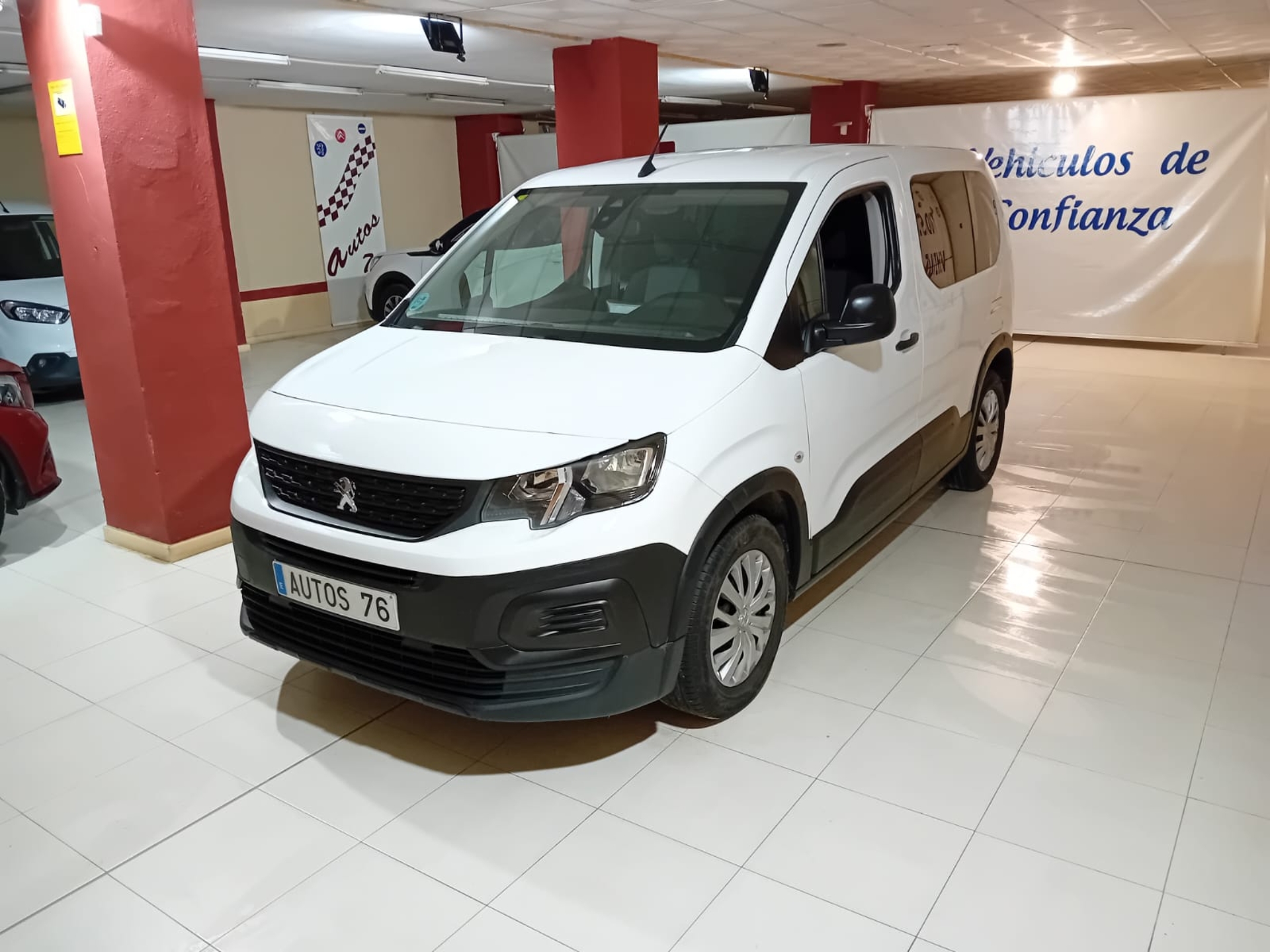 Imagen de PEUGEOT Rifter