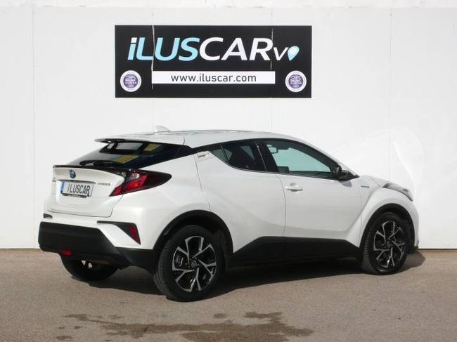 Foto del TOYOTA C-HR 125H Advance