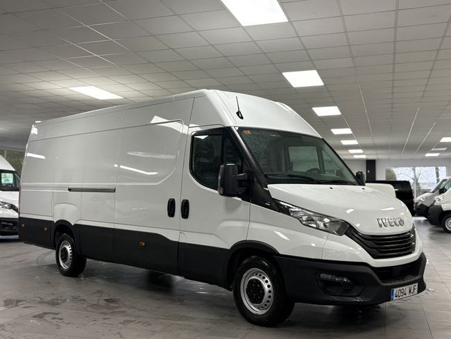 Foto del IVECO Daily Furgón 35S16 V 4100 H2 16.0 156