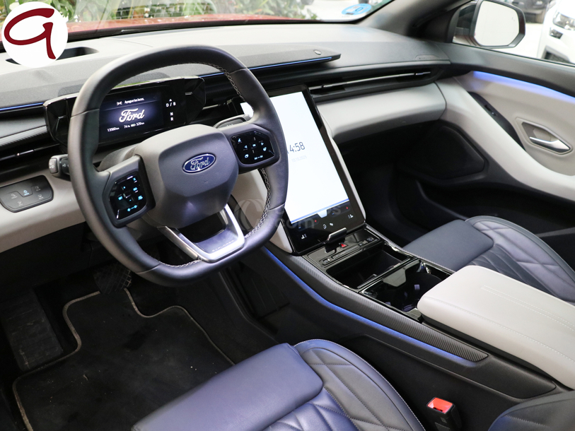 Foto del FORD Explorer Premium AWD Rango Extendido 79kWh